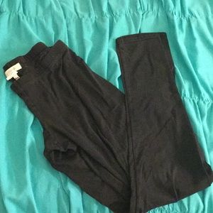 Plain Black Aerie leggings